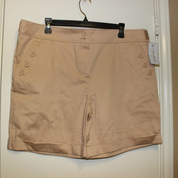 Sag Harbor Pants - NWT "SAG HARBOR" DENIM TAN SHORTS SZ 14